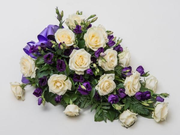 Kukkalaite 28 ruusu ja eustoma